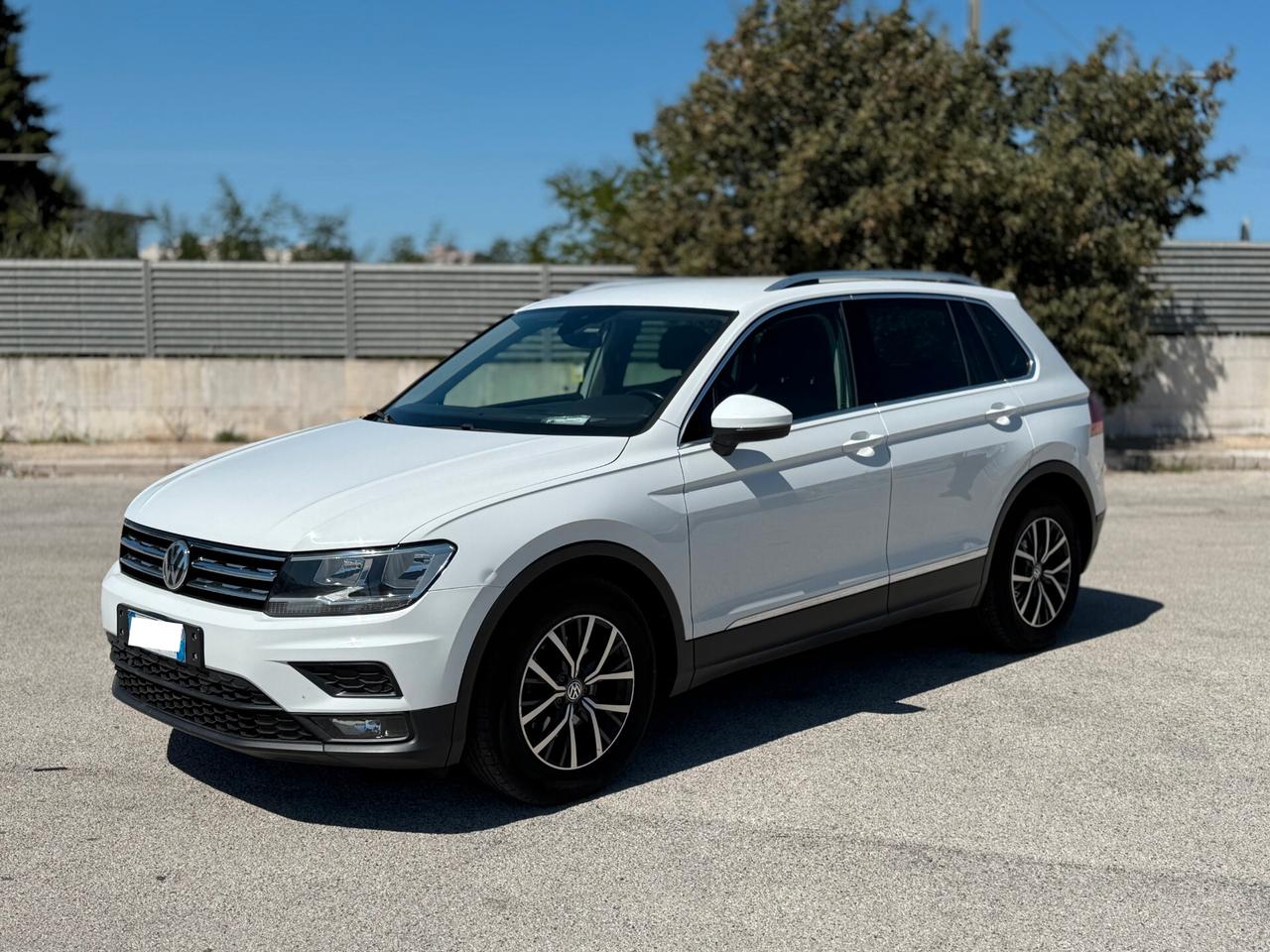 Volkswagen Tiguan 1.6 TDI SCR Sport BlueMotion Technology
