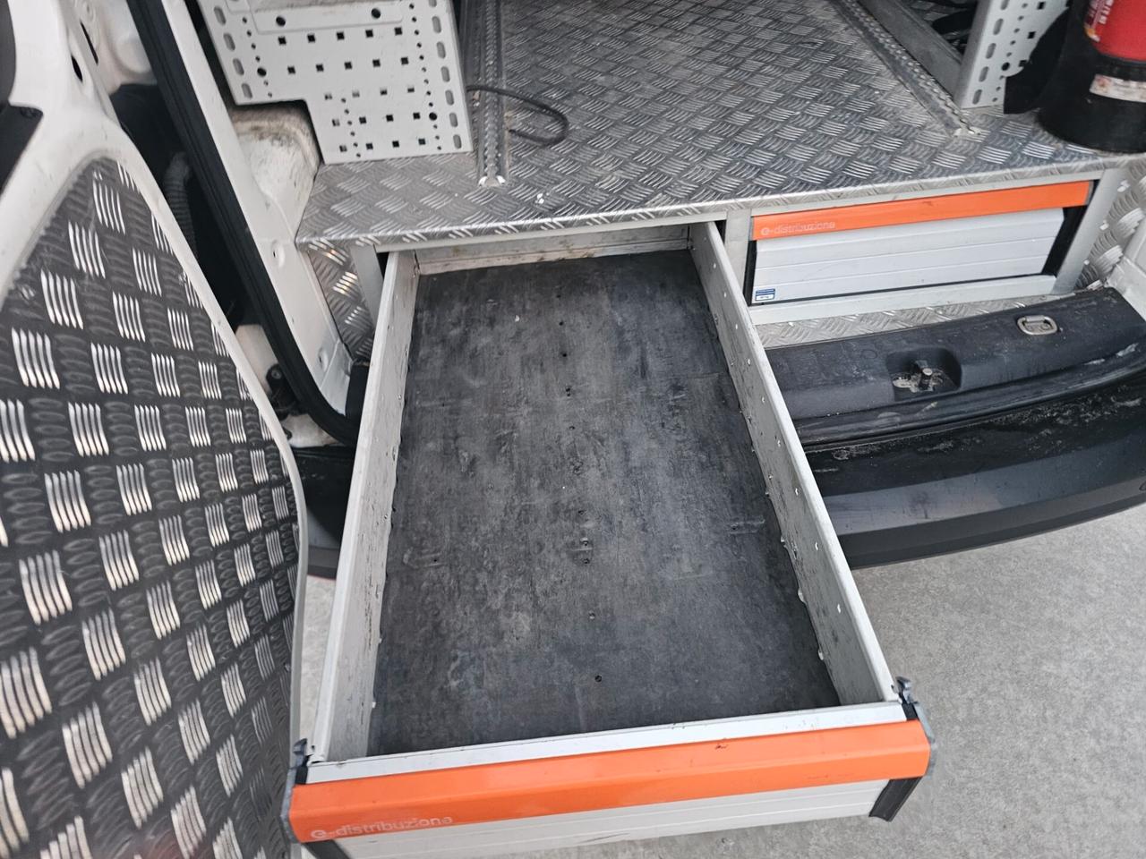 VOLKSWAGEN CADDY / 2015 / 4P / 2.0 TDI 122CV EURO6 4MOTION VAN