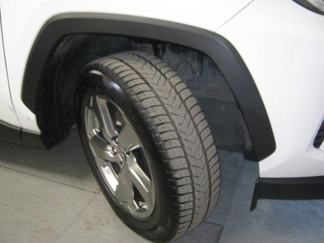 TOYOTA RAV 4 MY23 RAV4 2.5 HV (218CV) E-CVT 2WD Dynamic