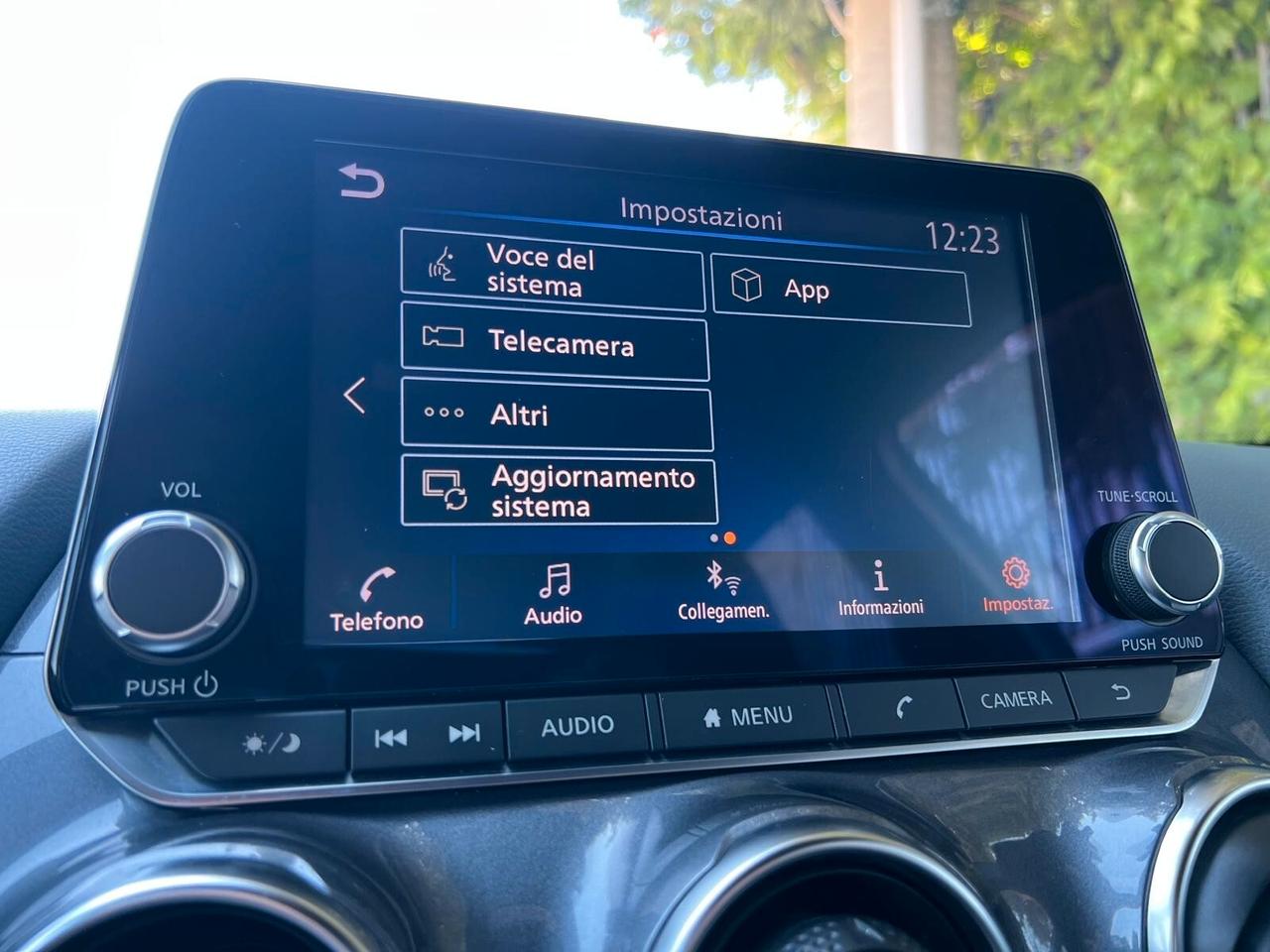 Nissan Juke 1.0 DIG-T 114 CV N-Connecta