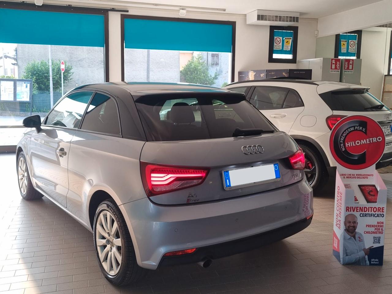 Audi A1 1.0 tfsi Ultra Admired 82cv OK NEOPATENTATI!!!