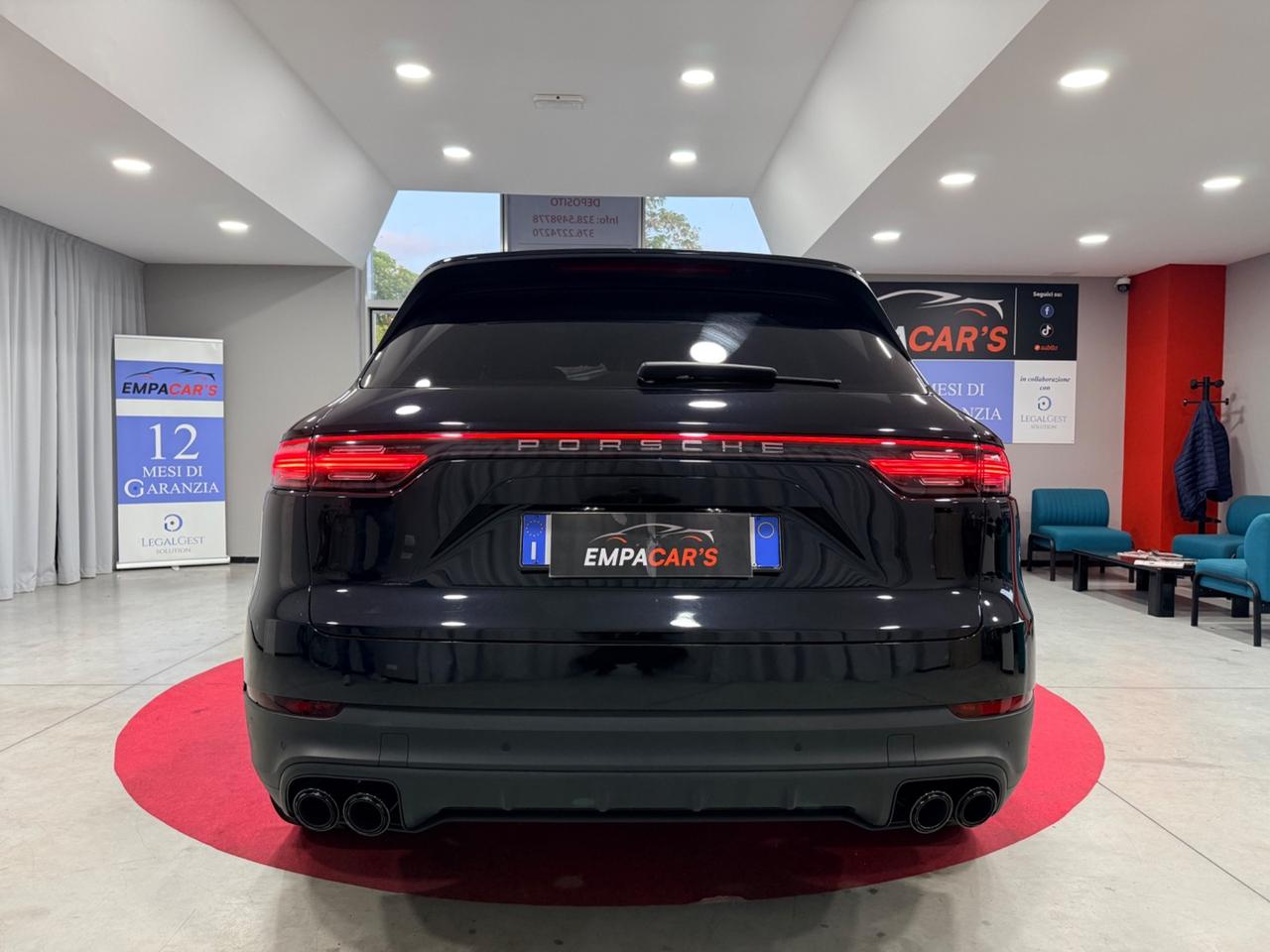 Porsche Cayenne 3.0 V6 1 PROPRIETARIO "BURMESTER"