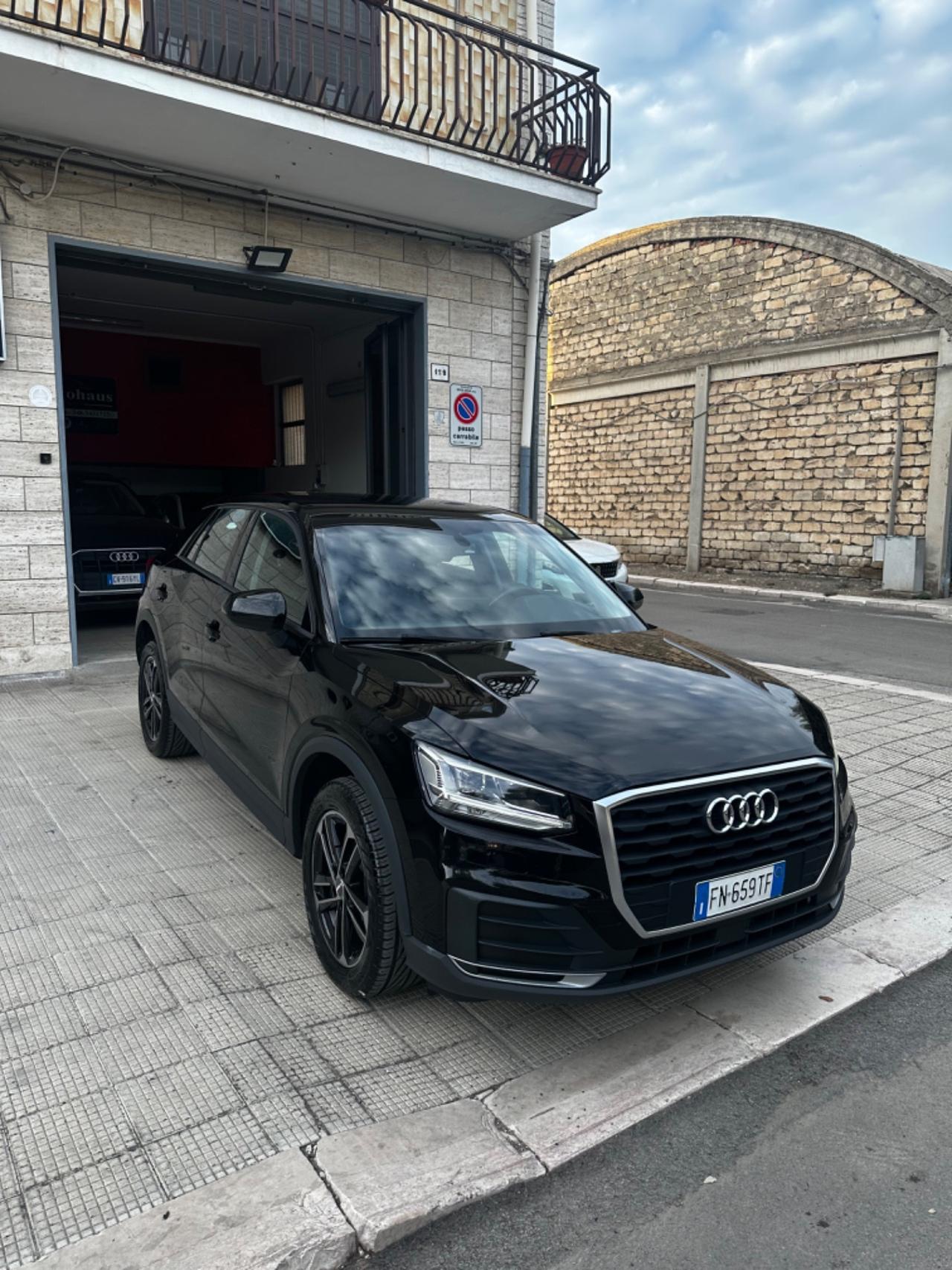 Audi Q2 1.6 TDI S tronic Navi Led radar