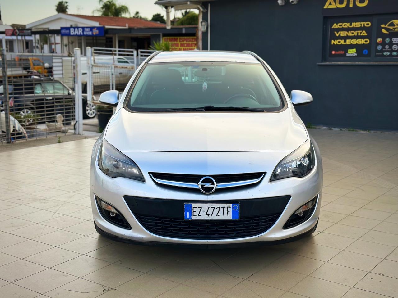 Opel Astra 1.4 Turbo 140CV Sports Tourer GPL Tech Elective