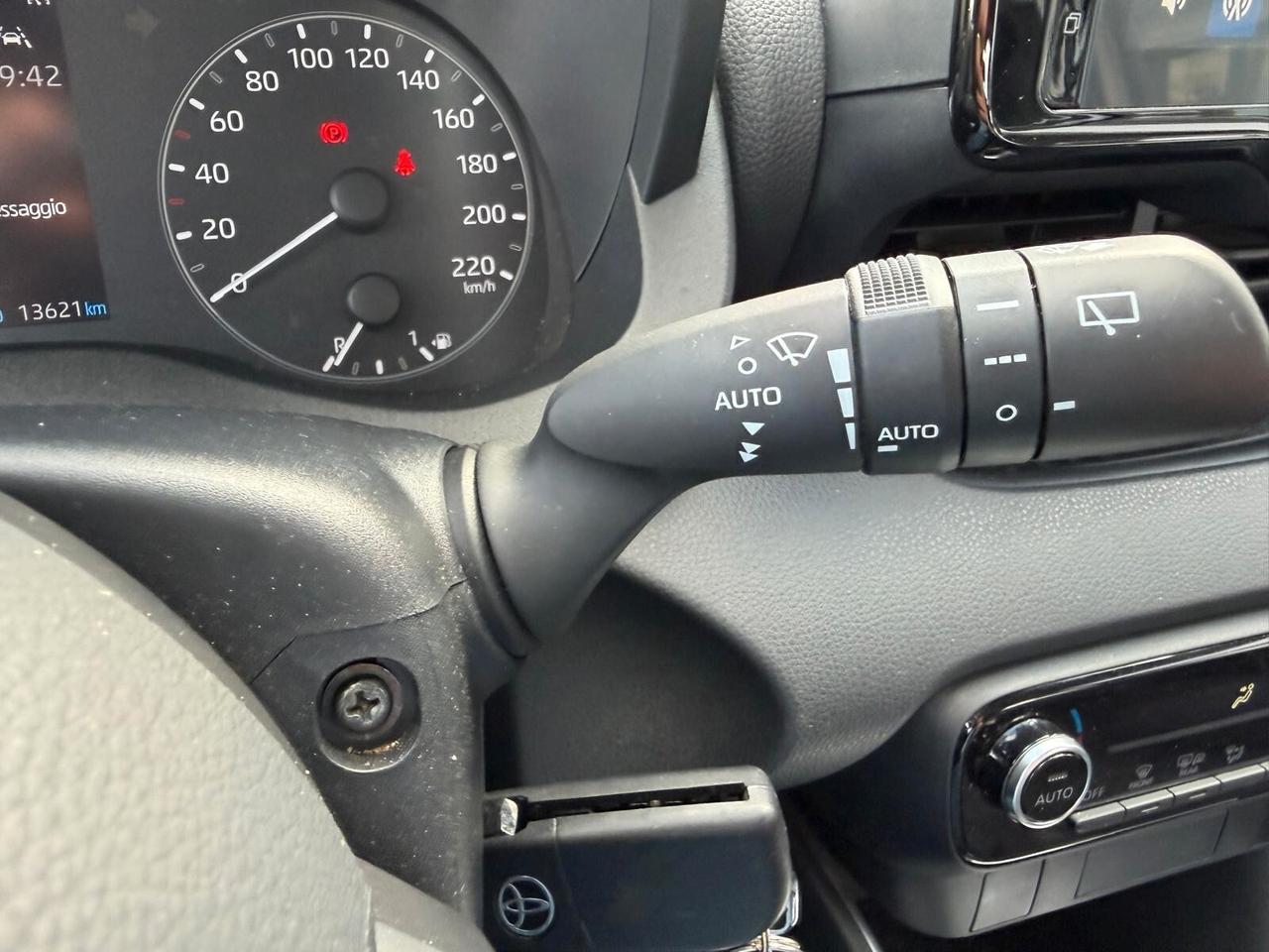 Toyota Yaris 1.5 Hybrid 5 porte Active 115CV