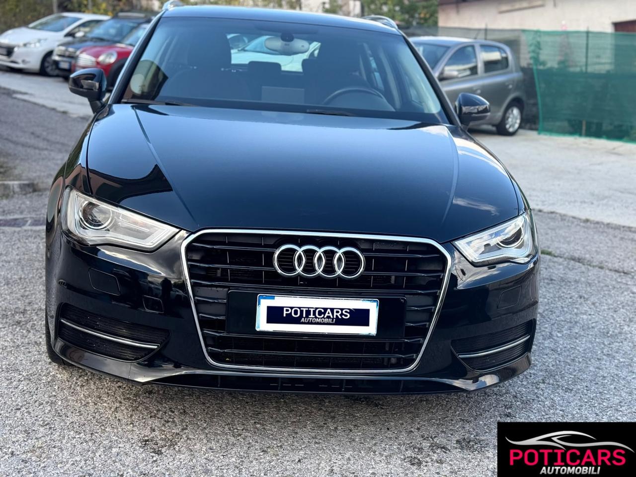 Audi A3 1.6 TDI 105 CV AUTOMATICA