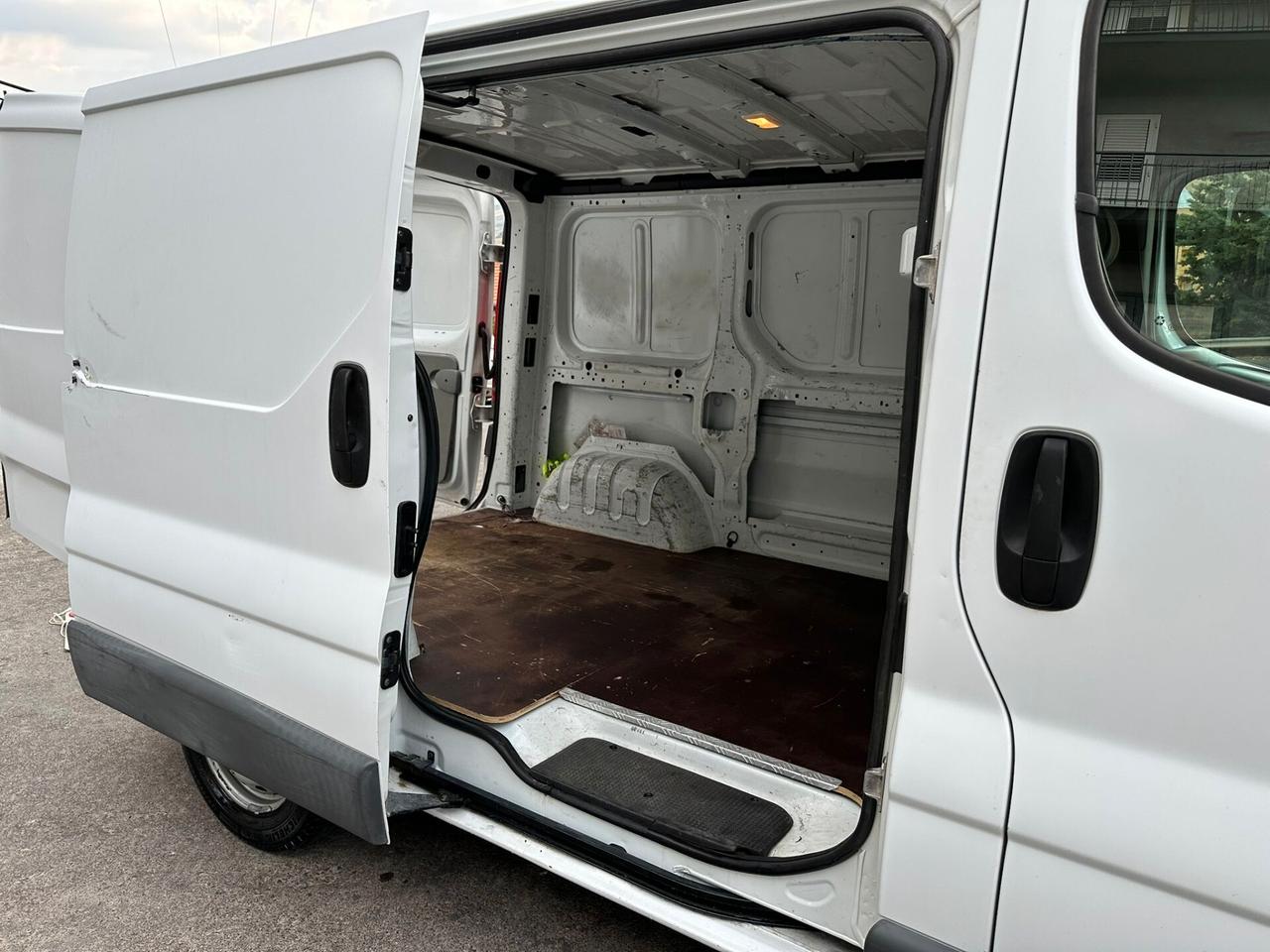 Opel Vivaro 27 2.0 CDTI PC-TN Furgone