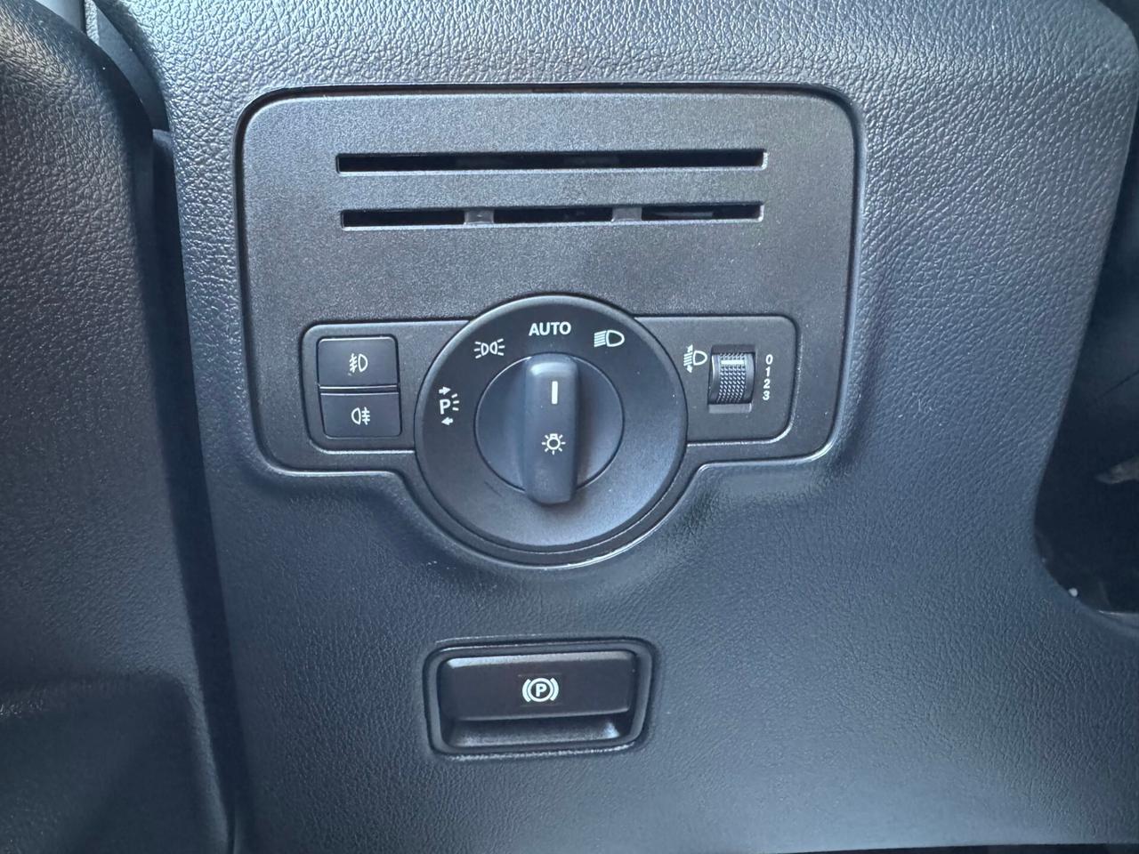 Mercedes Benz Vito 110CDI 3POSTI GARANZIA 24 MESI