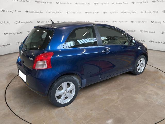 TOYOTA Yaris 1.0 3 porte
