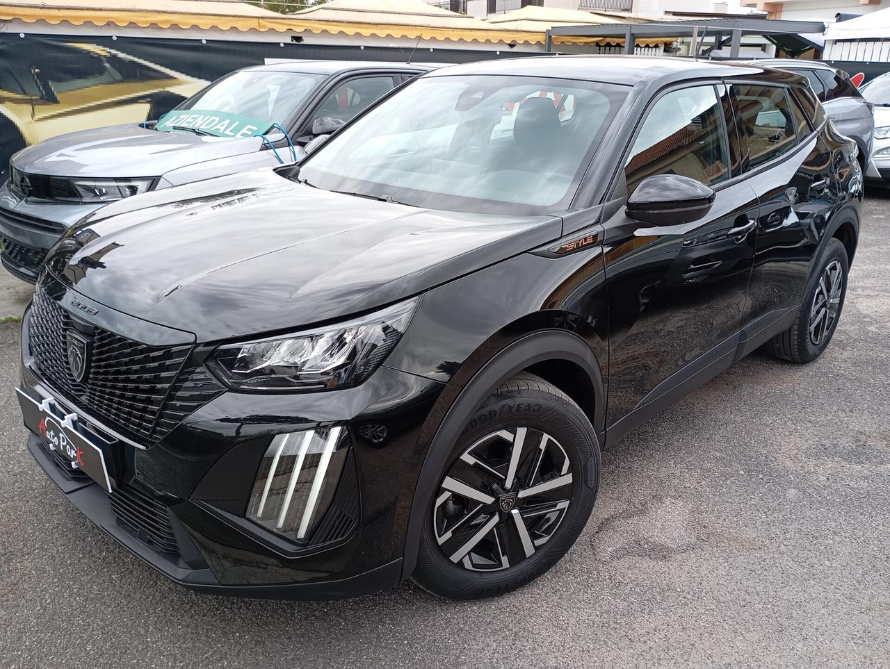 Peugeot 2008 Hybrid 145 e-DCS6 Style