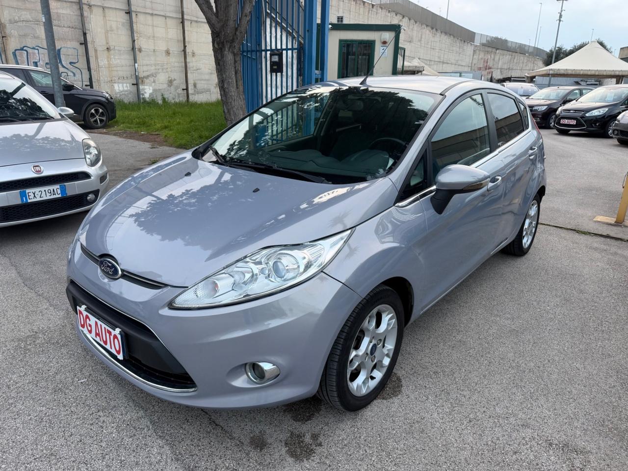 Ford Fiesta 1.4 TDCi 70 cv Titanium 2012