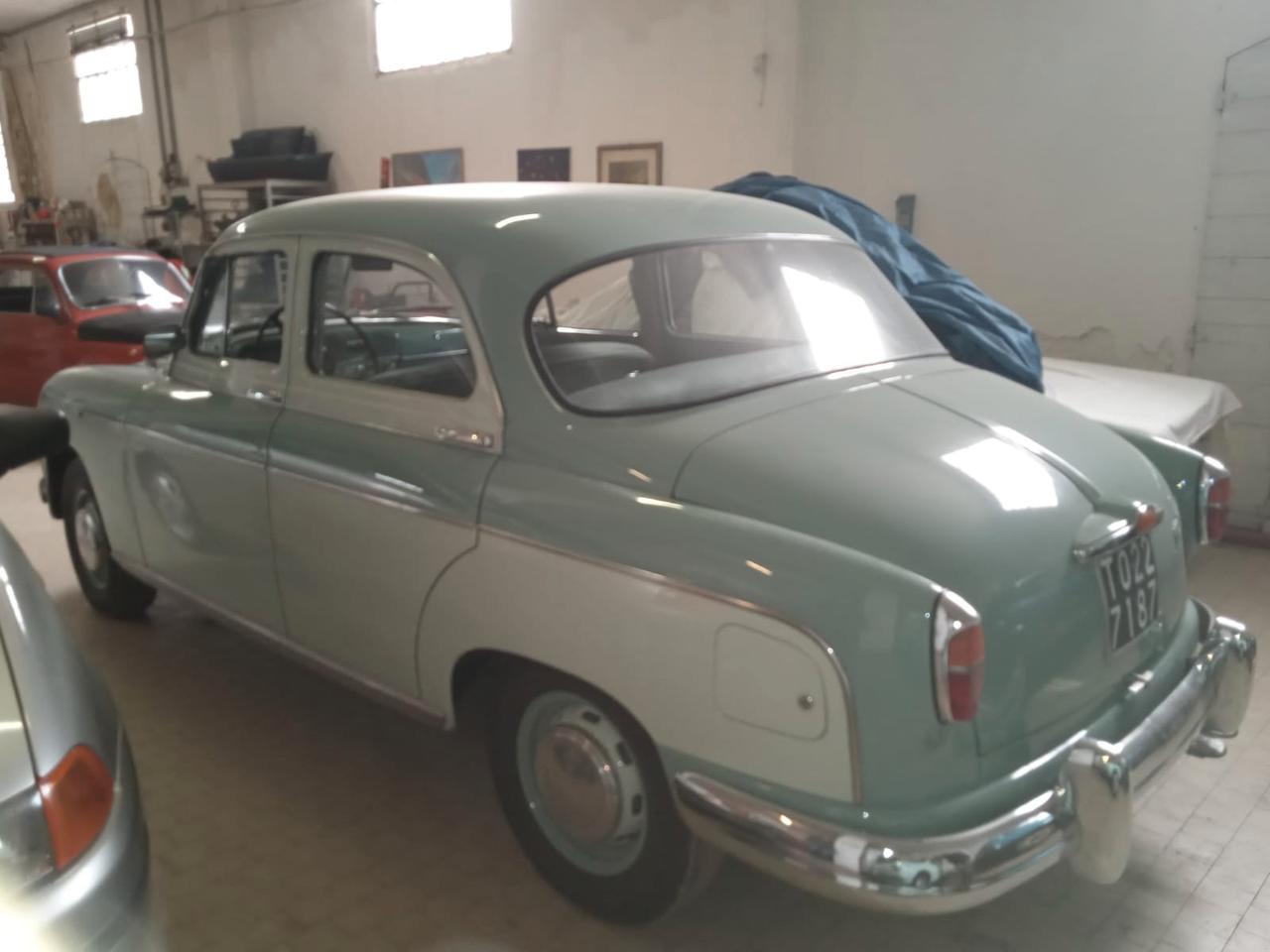 FIAT 1400 B - PRESIDENT ** PERFETTAMENTE CONSERVATA **