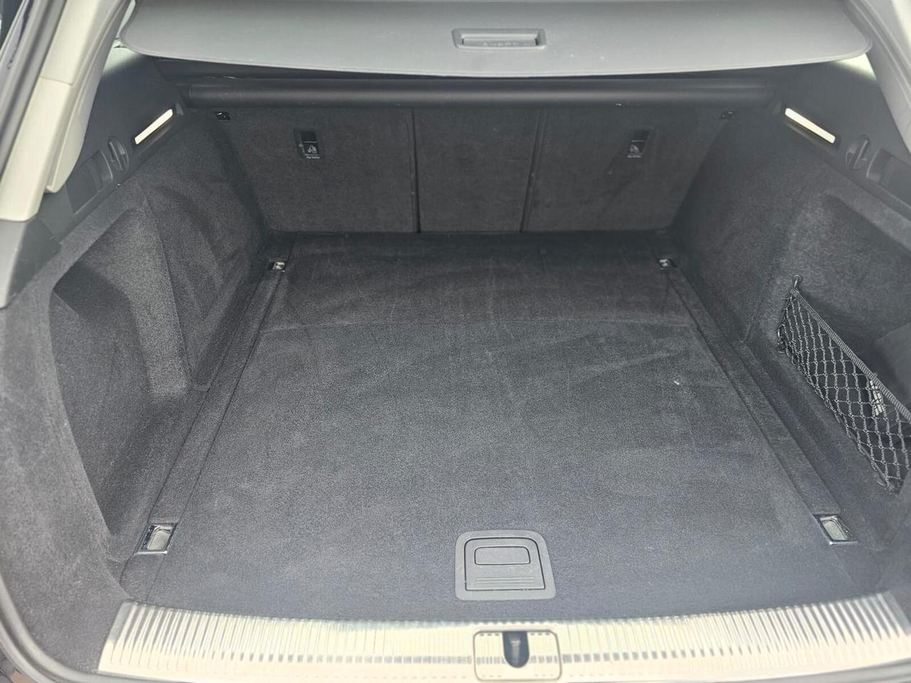 Audi A4 Avant 40 TDI S tronic Business