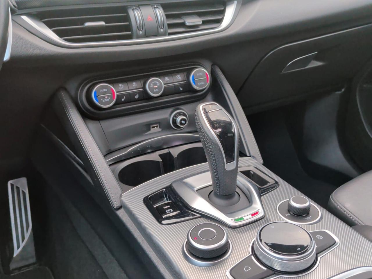 Alfa Romeo Stelvio 2.2 Turbodiesel 210 CV AT8 Q4 Veloce 2021