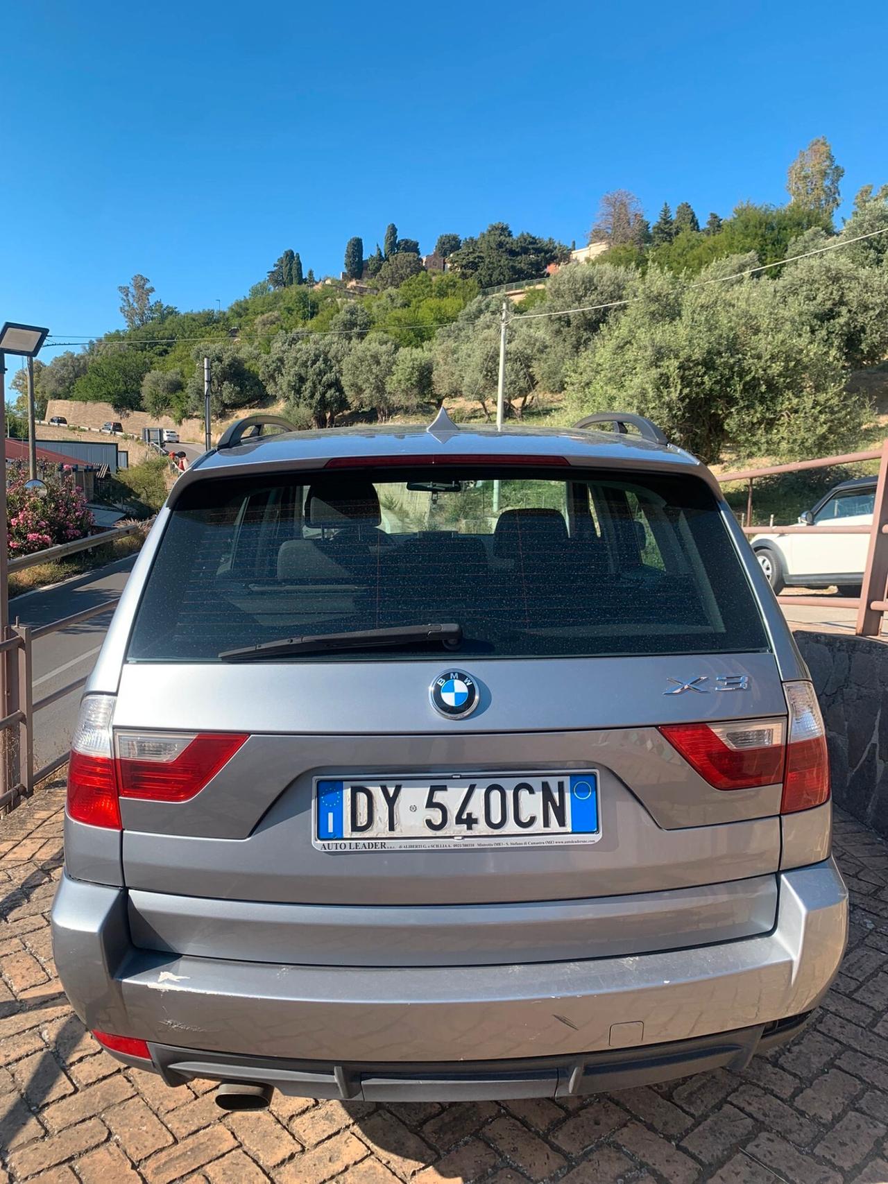 Bmw X3 2.0d cat Futura