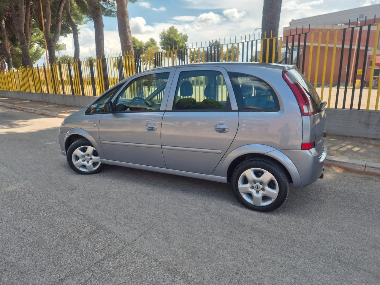 Opel Meriva 1.3 multijet 75cv gangio traino 09