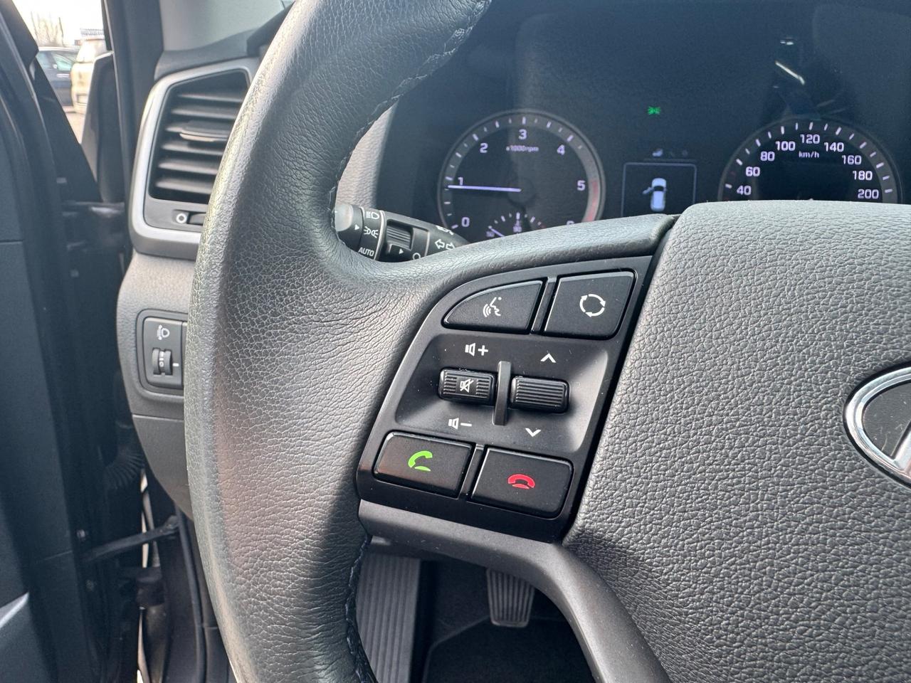 Hyundai Tucson 1.7 CRDi XPossible NEOPATENTATI