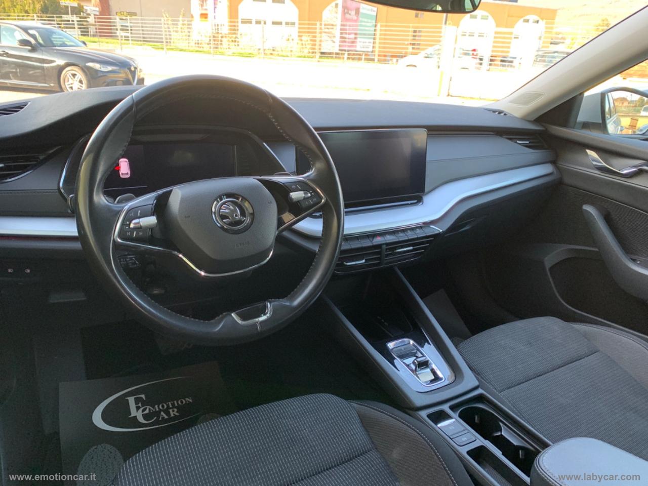 SKODA Octavia 2.0 TDI SCR 150CV DSG Wag. Exec. - 2022