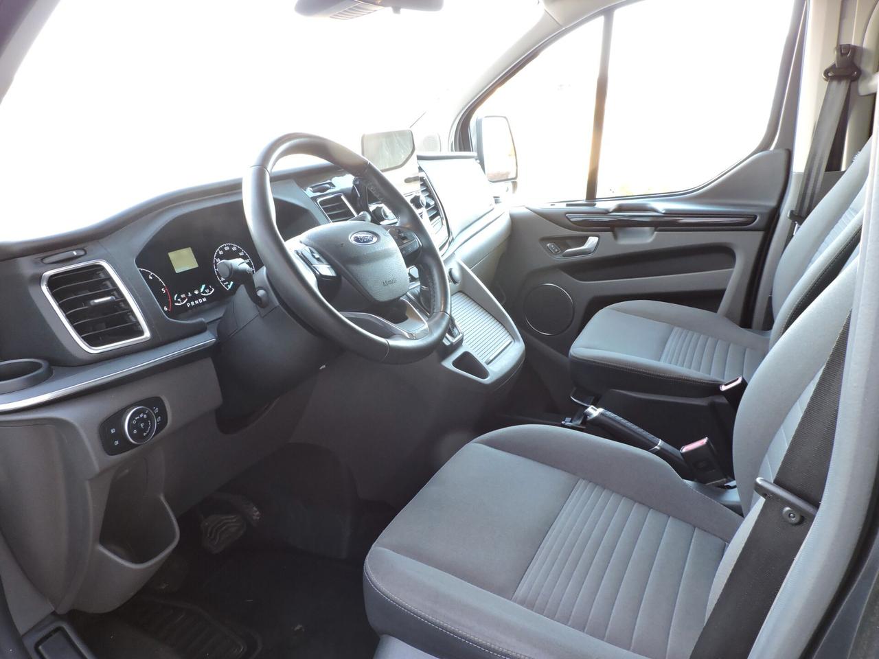 Ford Tourneo Custom 320 2.0 EcoBlue 130CV PC Titanium automatico