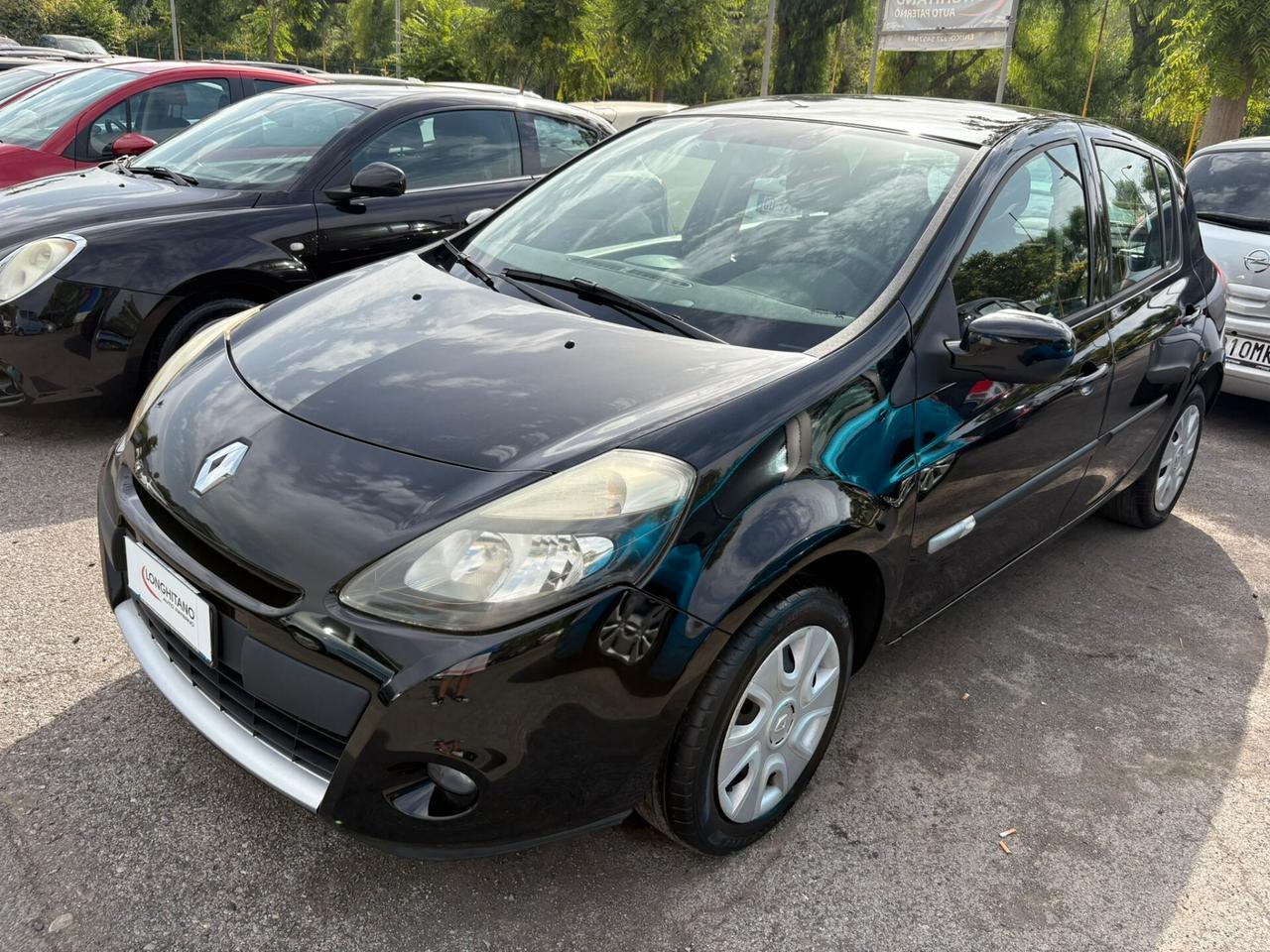 RENAULT CLIO 1.2 B - 2013