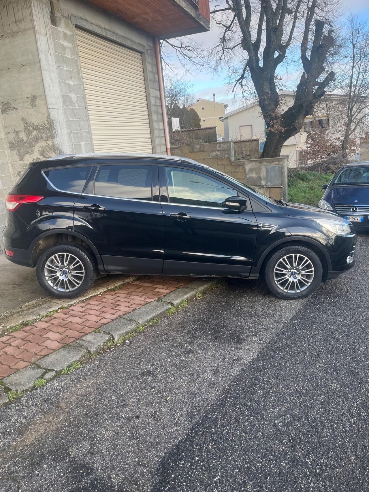 Ford Kuga 2.0 TDCI 163 CV 4WD Powershift Titanium X