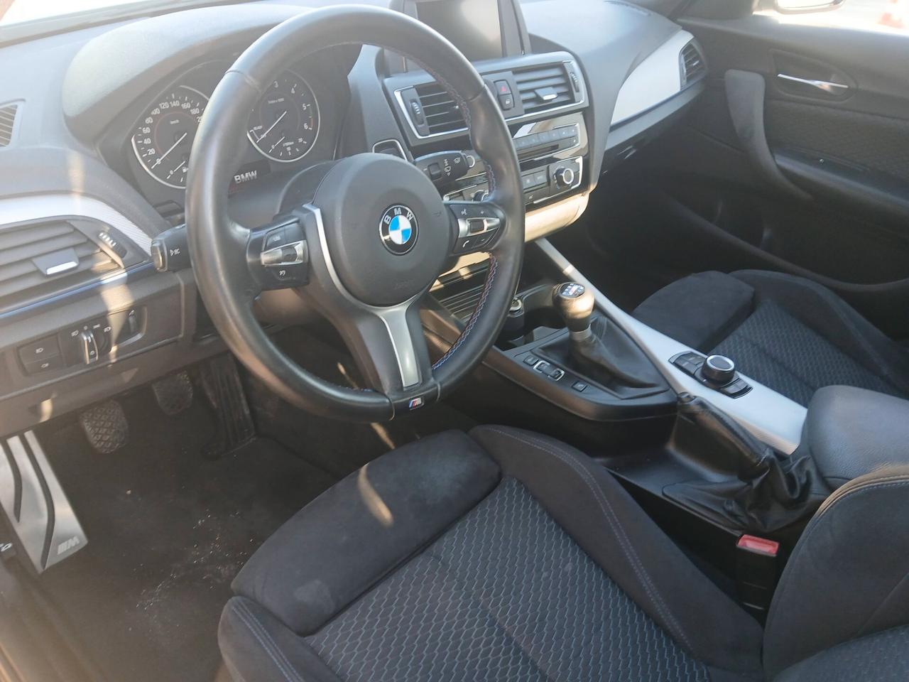 Bmw 118 118d 5p. Msport