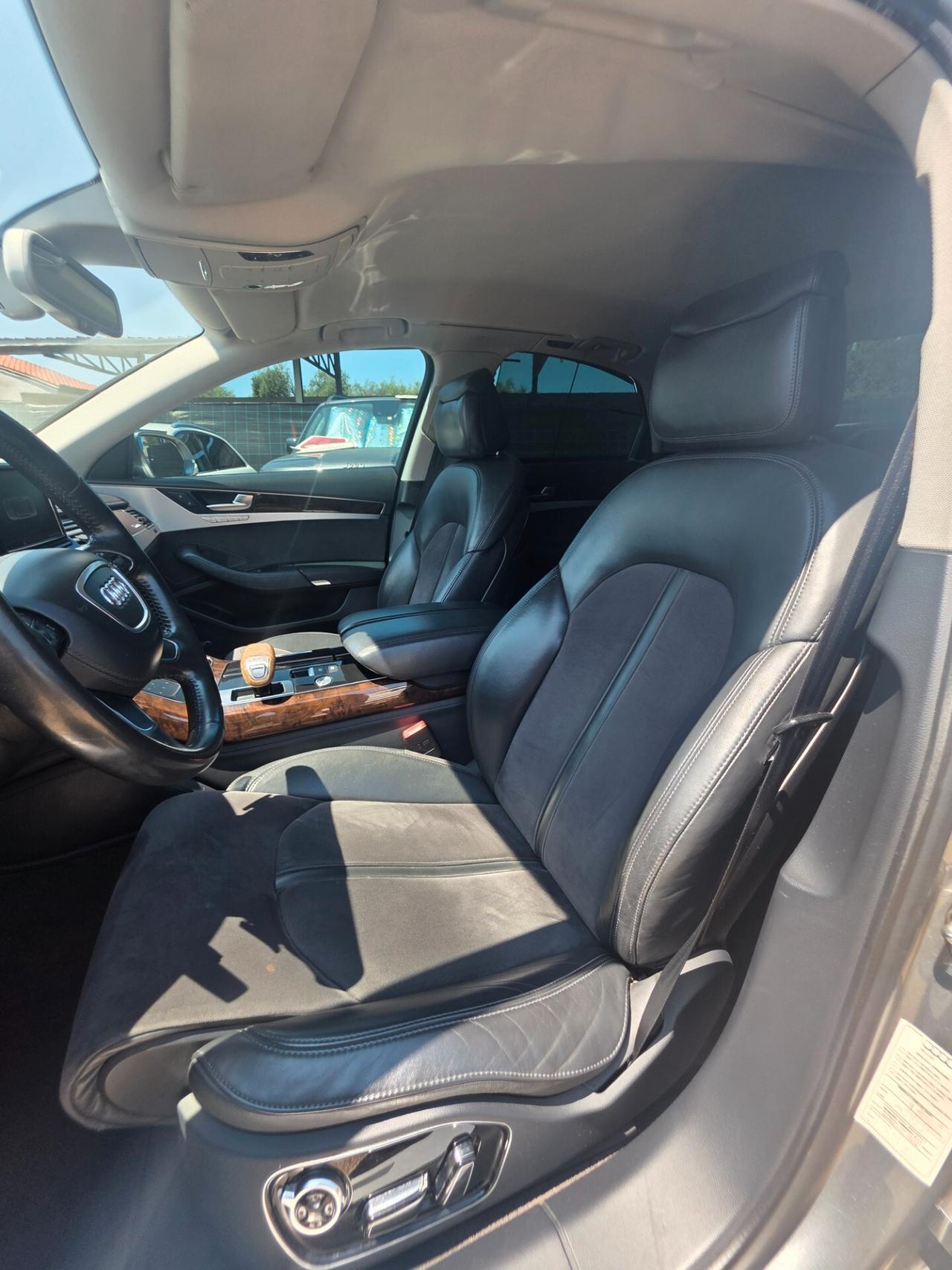 Audi A8 4.2 V8 TDI quattro tiptronic