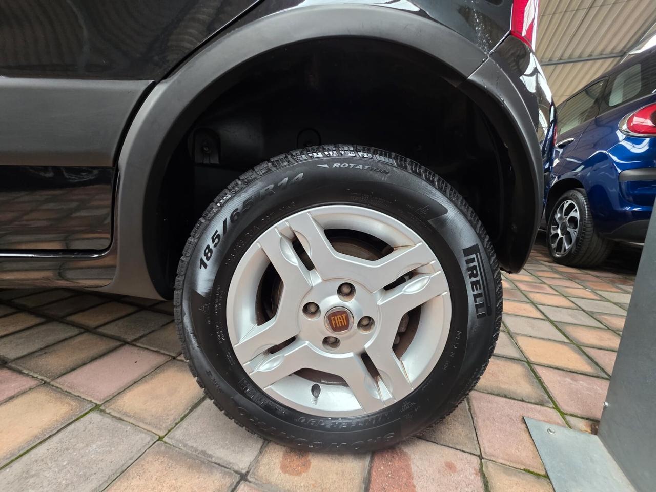 Fiat Panda 1.3 MJT 16V DPF 4x4 Climbing