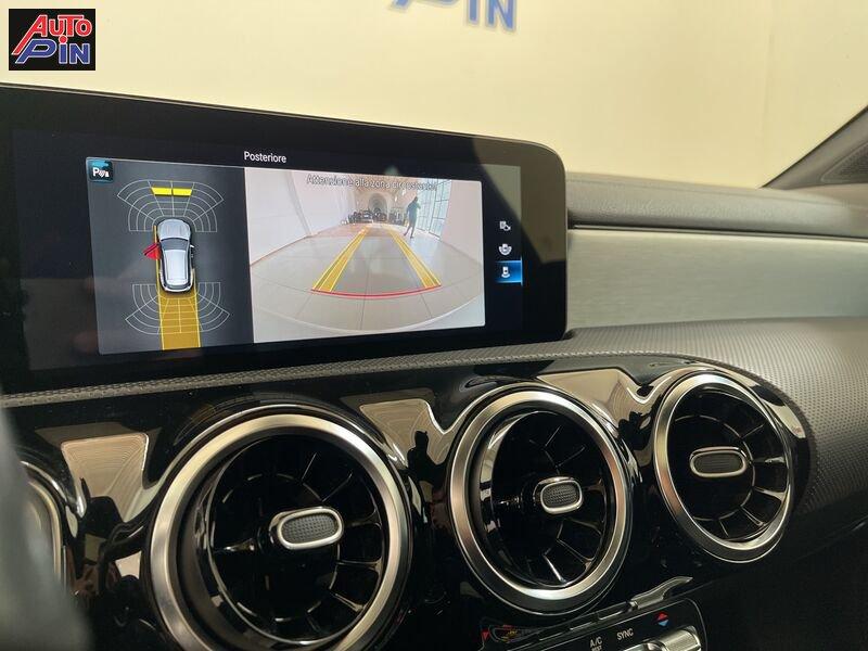 Mercedes-Benz CLA S.Brake 180 d AutoCLA matic Shooting Brake *Tetto*Cerchi*