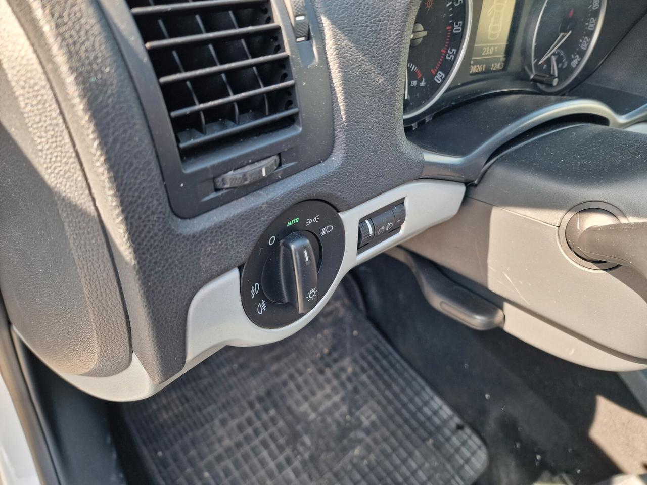 Skoda Octavia 1.6 TDI CR F.AP. Wagon Ambition