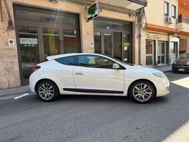 Renault Megane Coupé 1.5 dCi 110CV GT Line