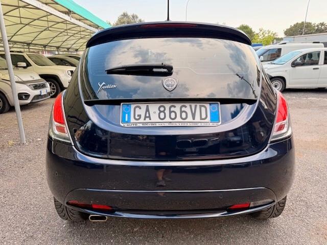 Lancia Ypsilon 1.2 69 CV 5 porte S&S Platinum