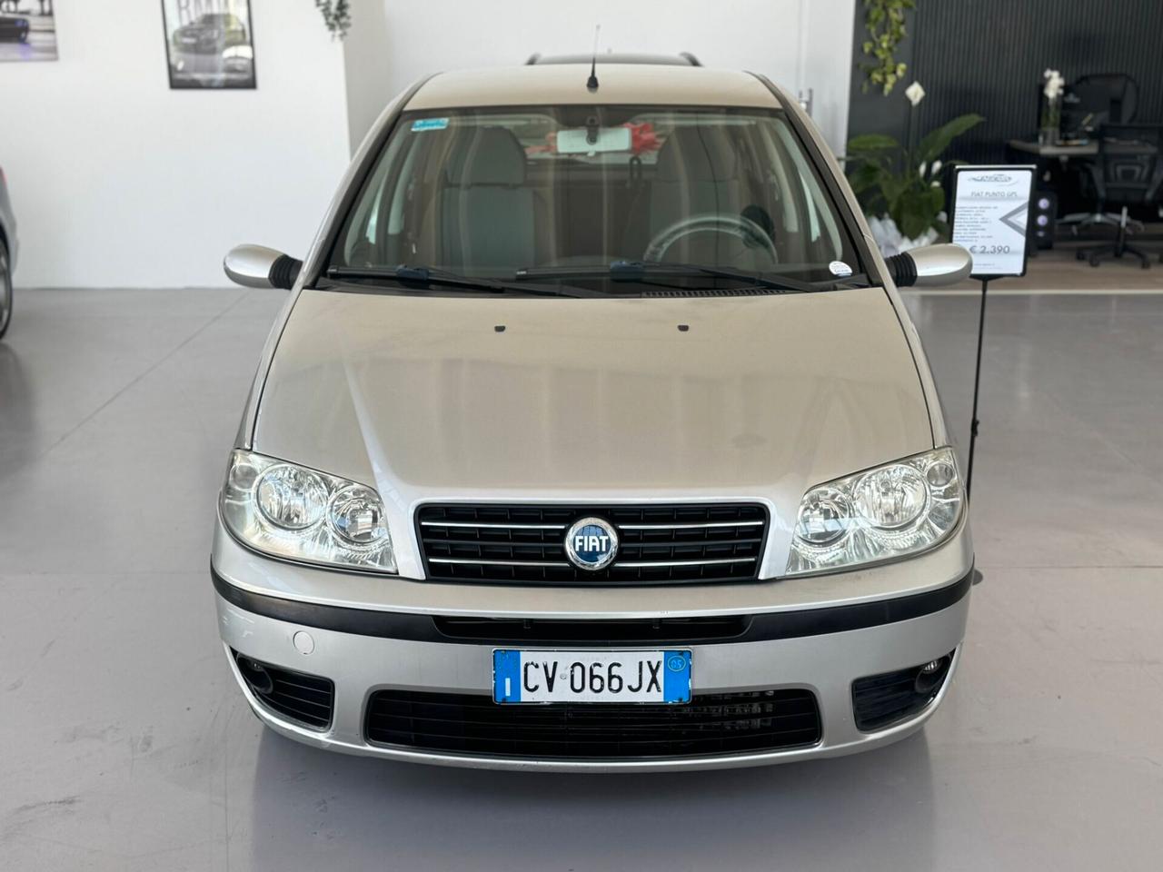 Fiat Punto 1.2 5 porte Active Natural Power