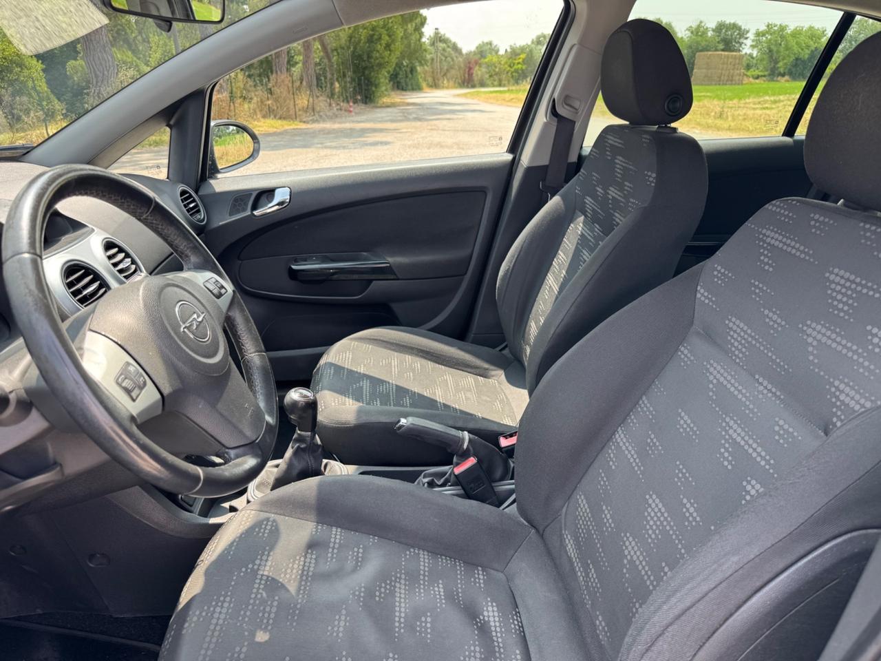 Opel Corsa 1.2 5 porte One
