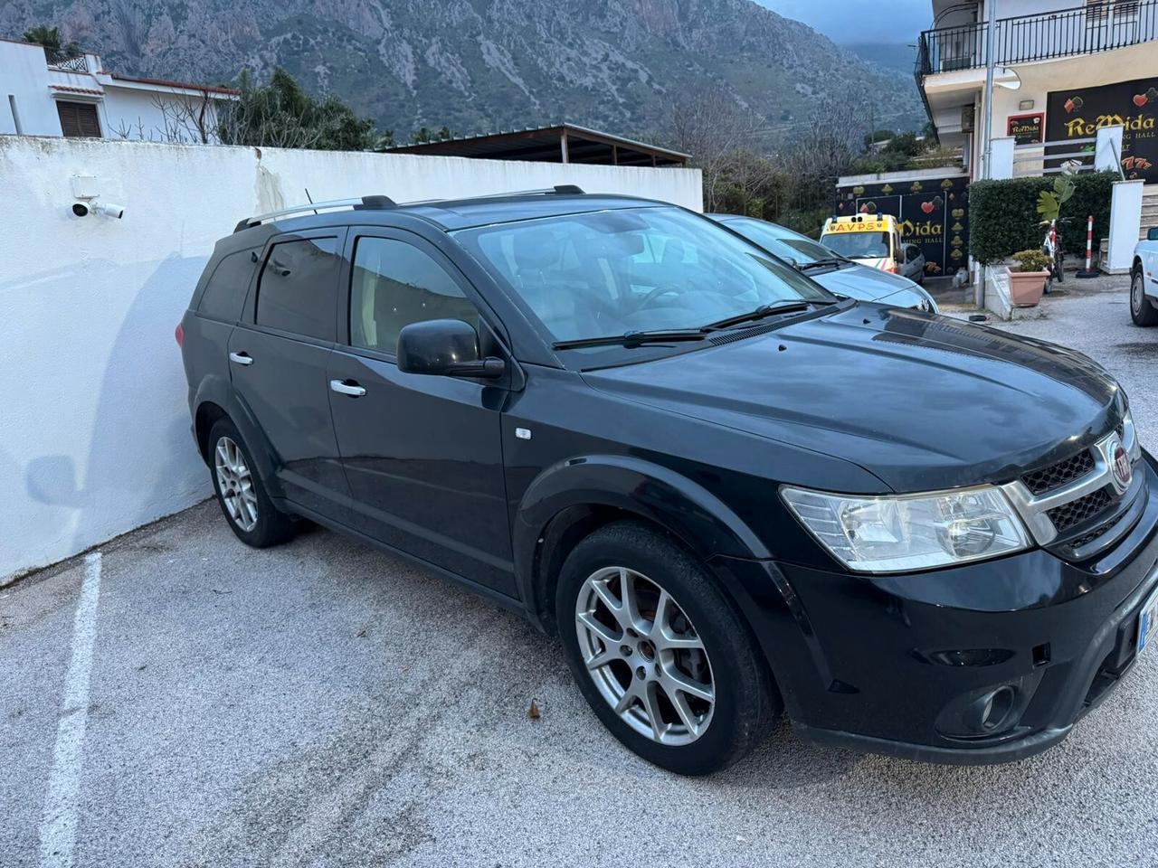 FIAT FREEMONT 2.0 Multijet CROSS – 7 POSTI – INTERNI IN PELLE – FULL OPTIONAL
