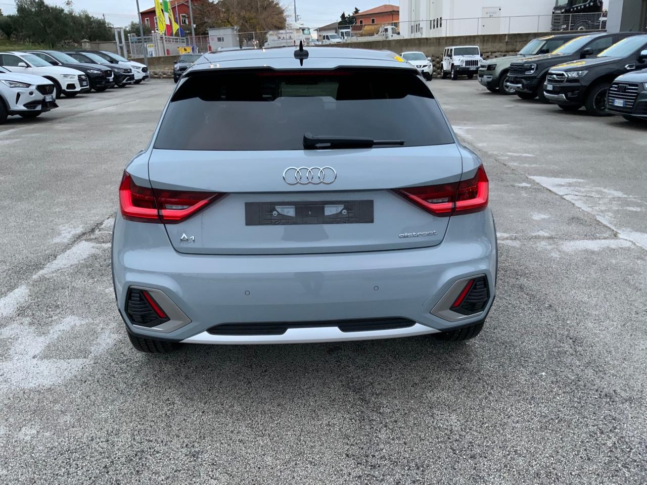 Audi A1 allstreet 30 TFSI S tronic Identity Contrast