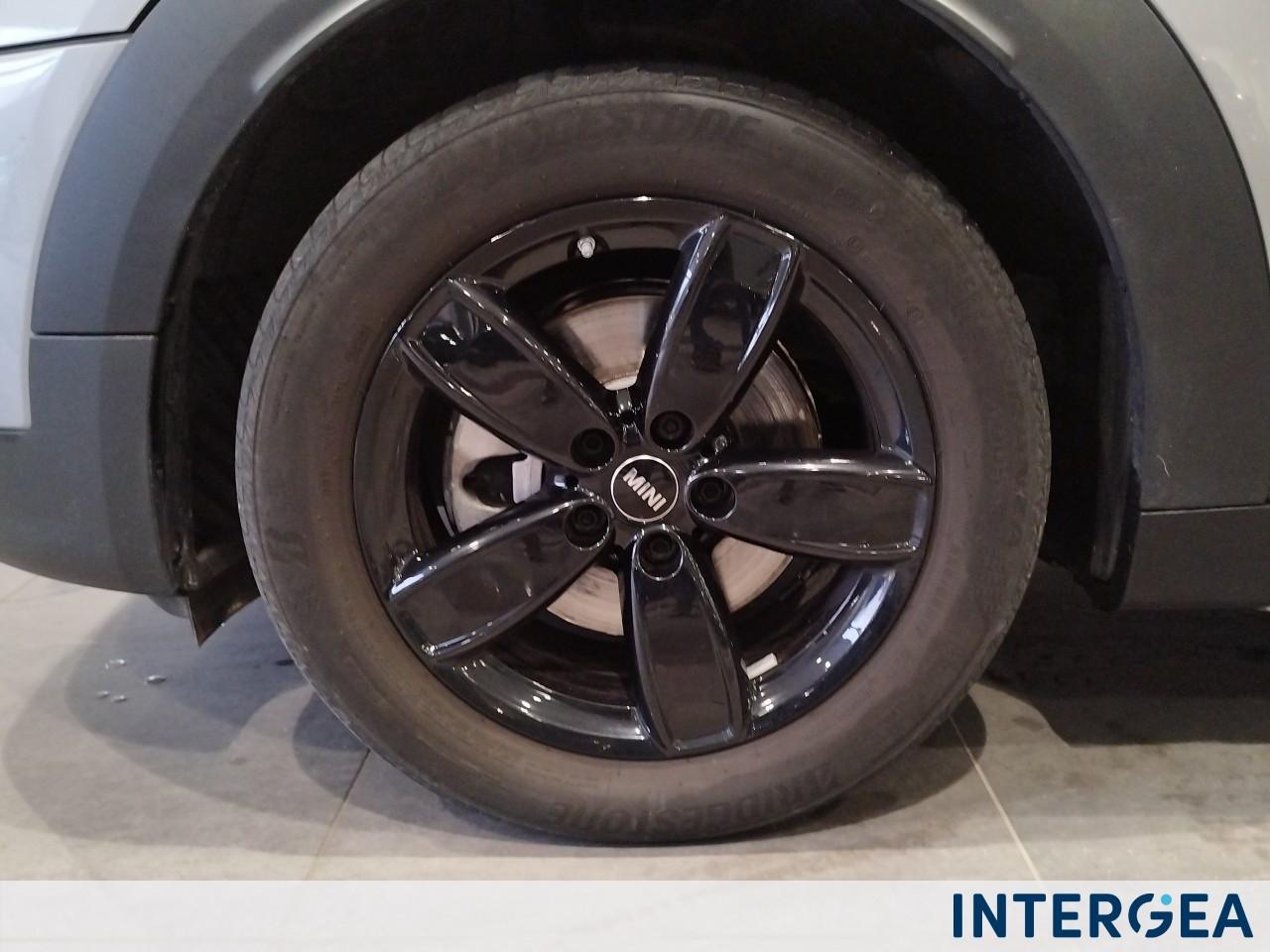 MINI Mini Countryman 1.5 Cooper Essential auto