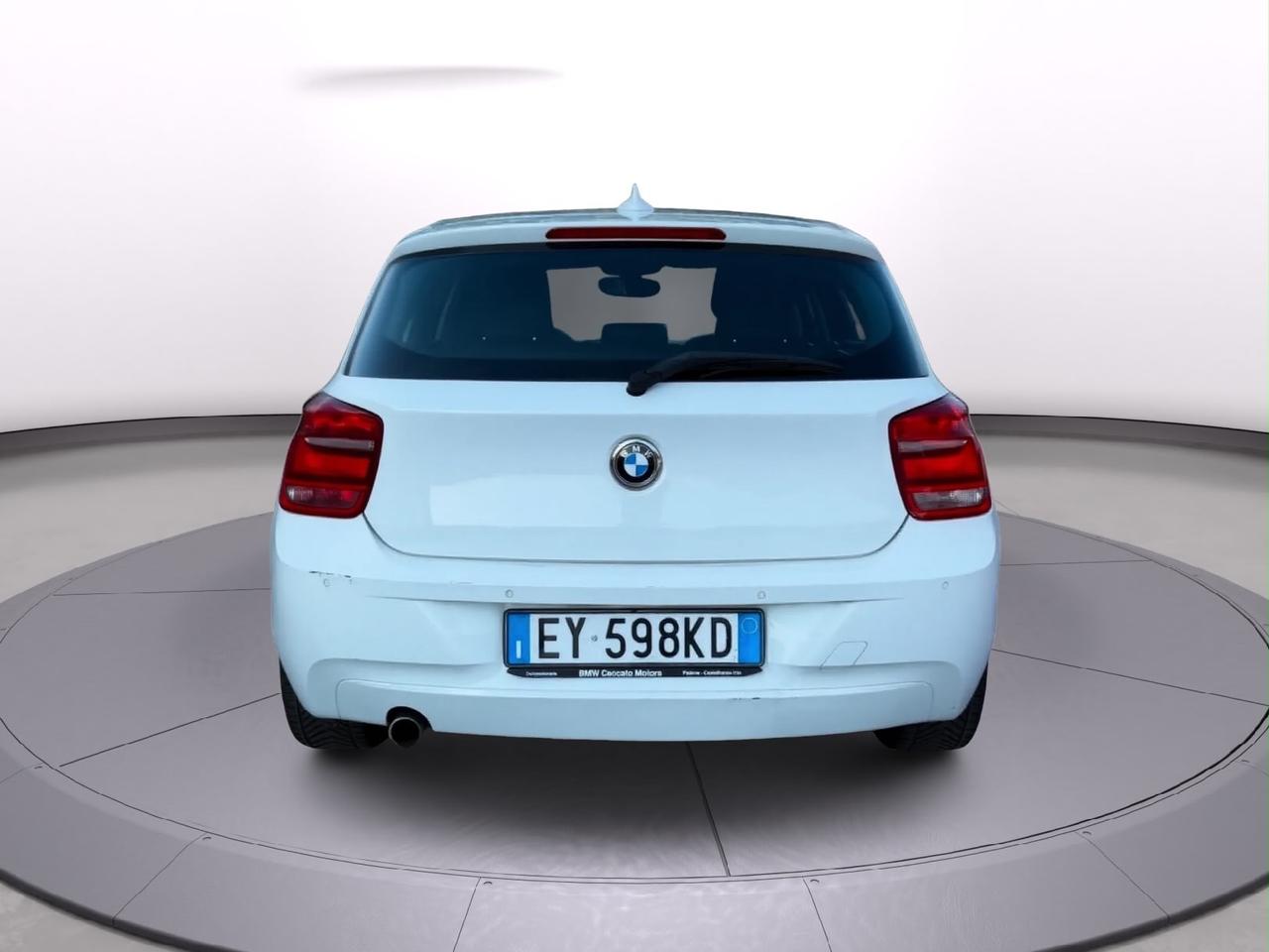 Bmw 114d 1.6 diesel anno 2016 neo patentati