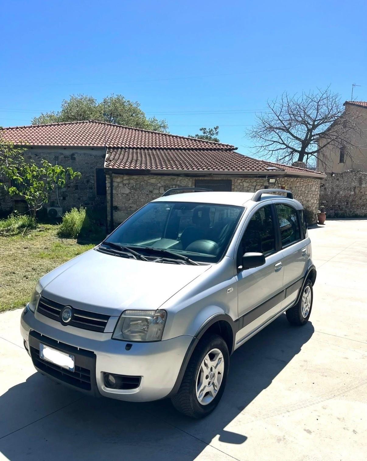 FIAT PANDA 1.3 MTJ DIVERSE UNITÀ ANCHE 4x4 CHIAMA