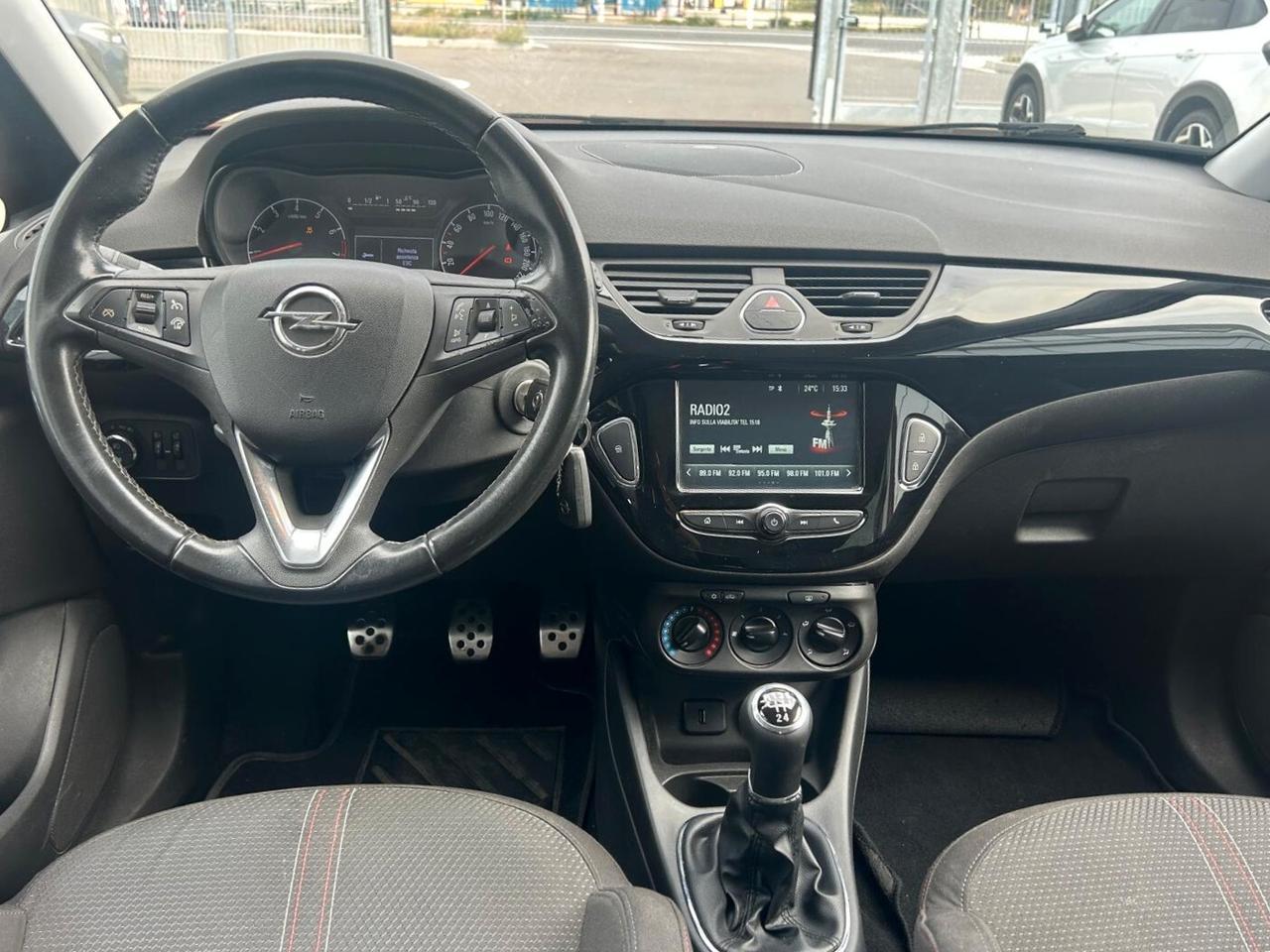 Opel Corsa 1.2 5 porte b-Color