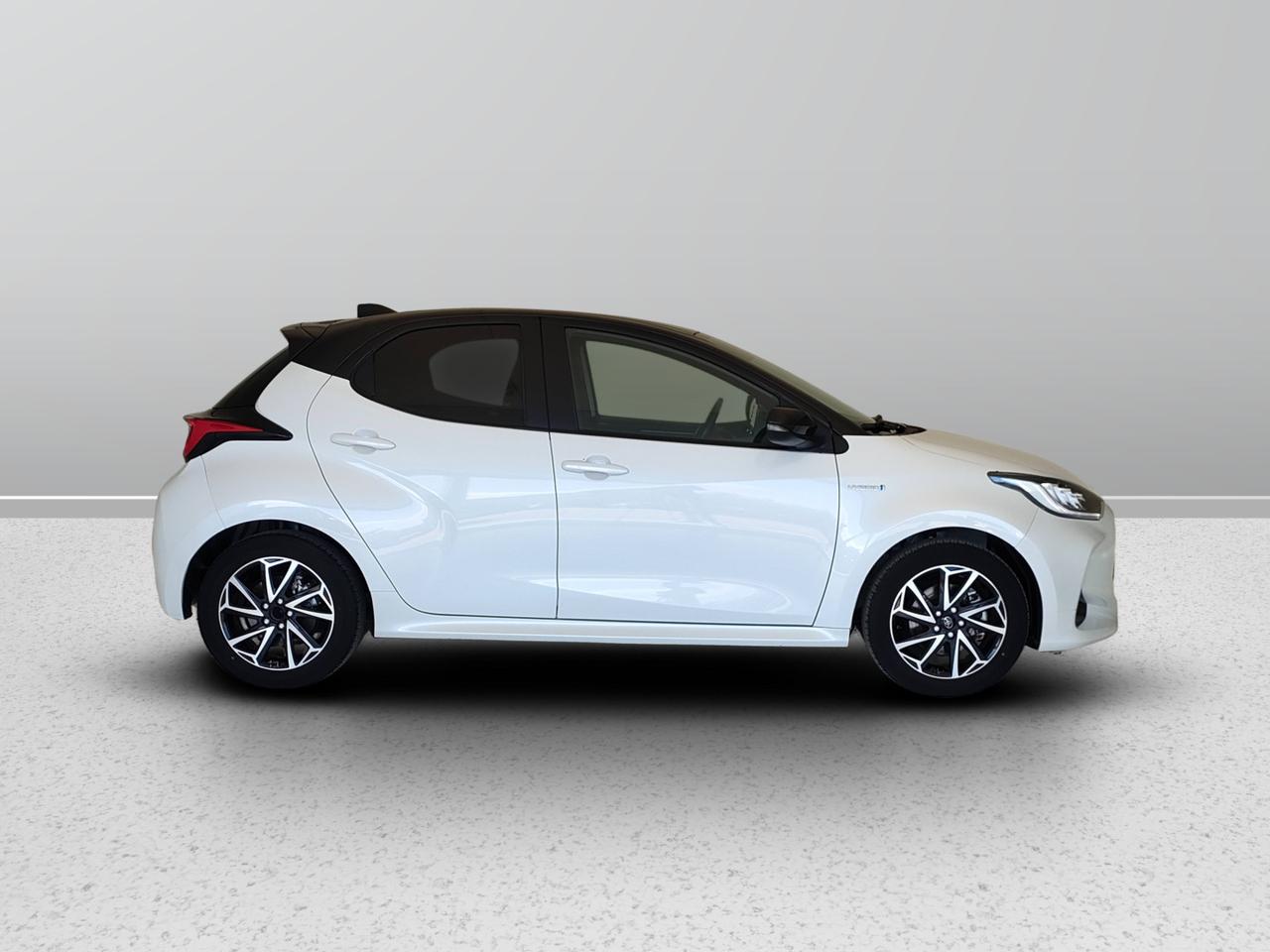 TOYOTA Yaris IV 2020 - Yaris 1.5h Style