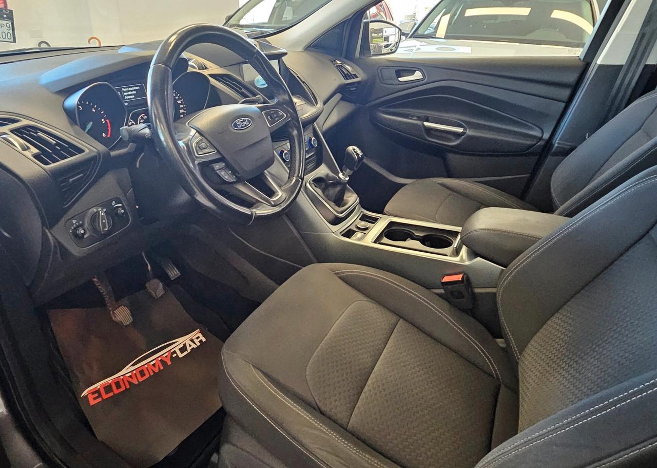 Ford Kuga 1.5 TDCI 120 CV S&S 2WD Titanium