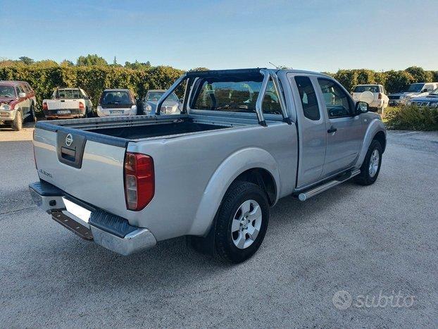Nissan Navara (D40) 2.5 dCi 174CV 4WD Cabina Singola SE