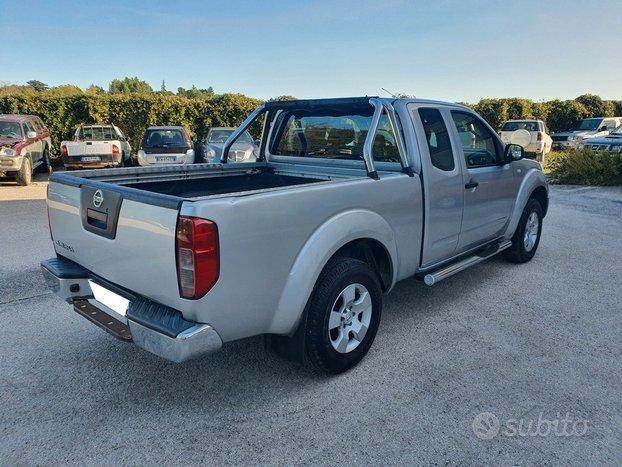 Nissan Navara (D40) 2.5 dCi 174CV 4WD Cabina Singola SE