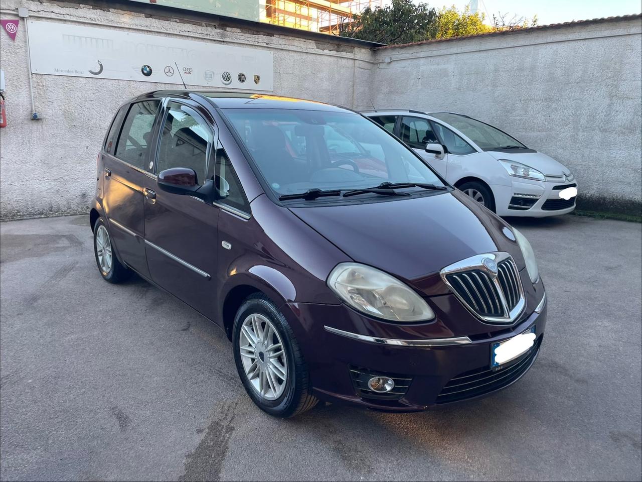 Lancia musa 1.4 Platino Ecochic GPL di serie