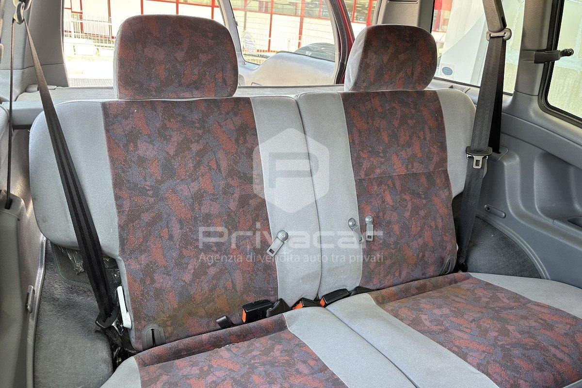 NISSAN Terrano II 2.7 Tdi 3 porte SE