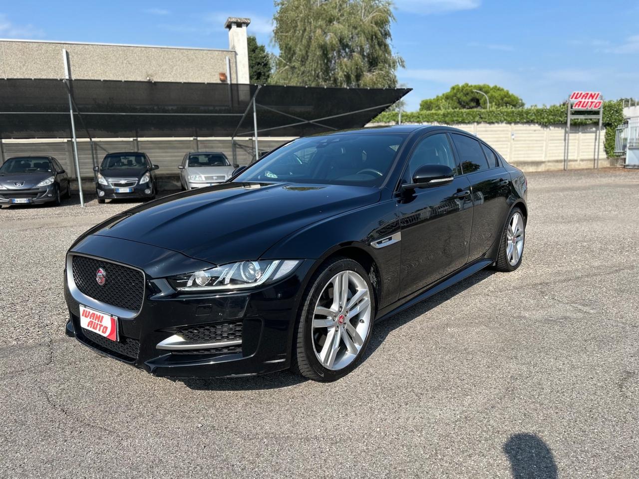 Jaguar XE 2.0 D AWD Turbo aut. R-SPORT