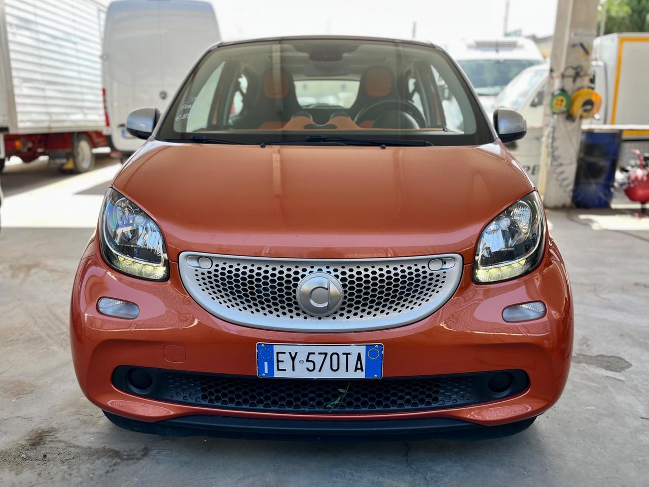 Smart ForFour 70 1.0 Youngster