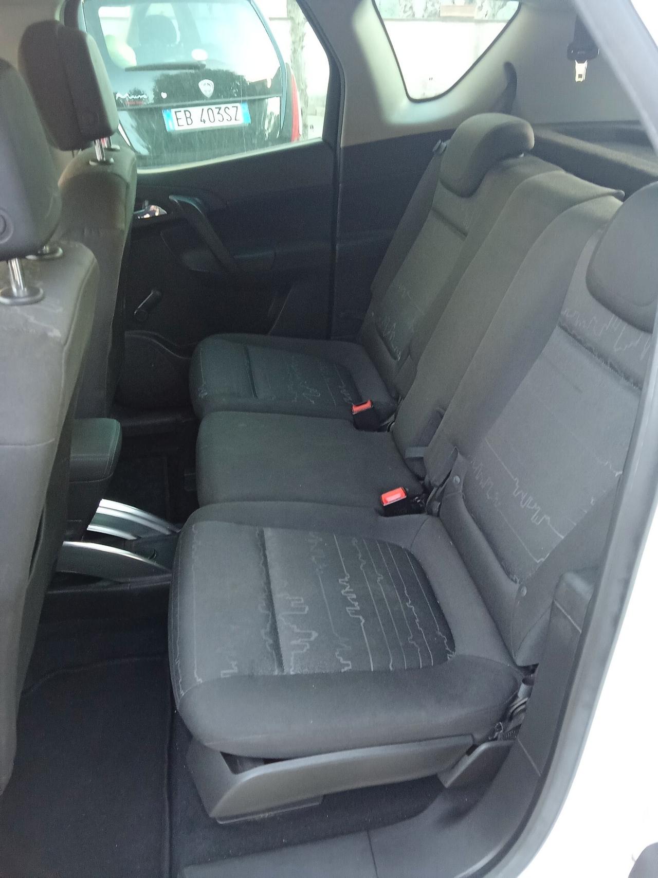 Opel Meriva 1.3 CDTI 75cv 011