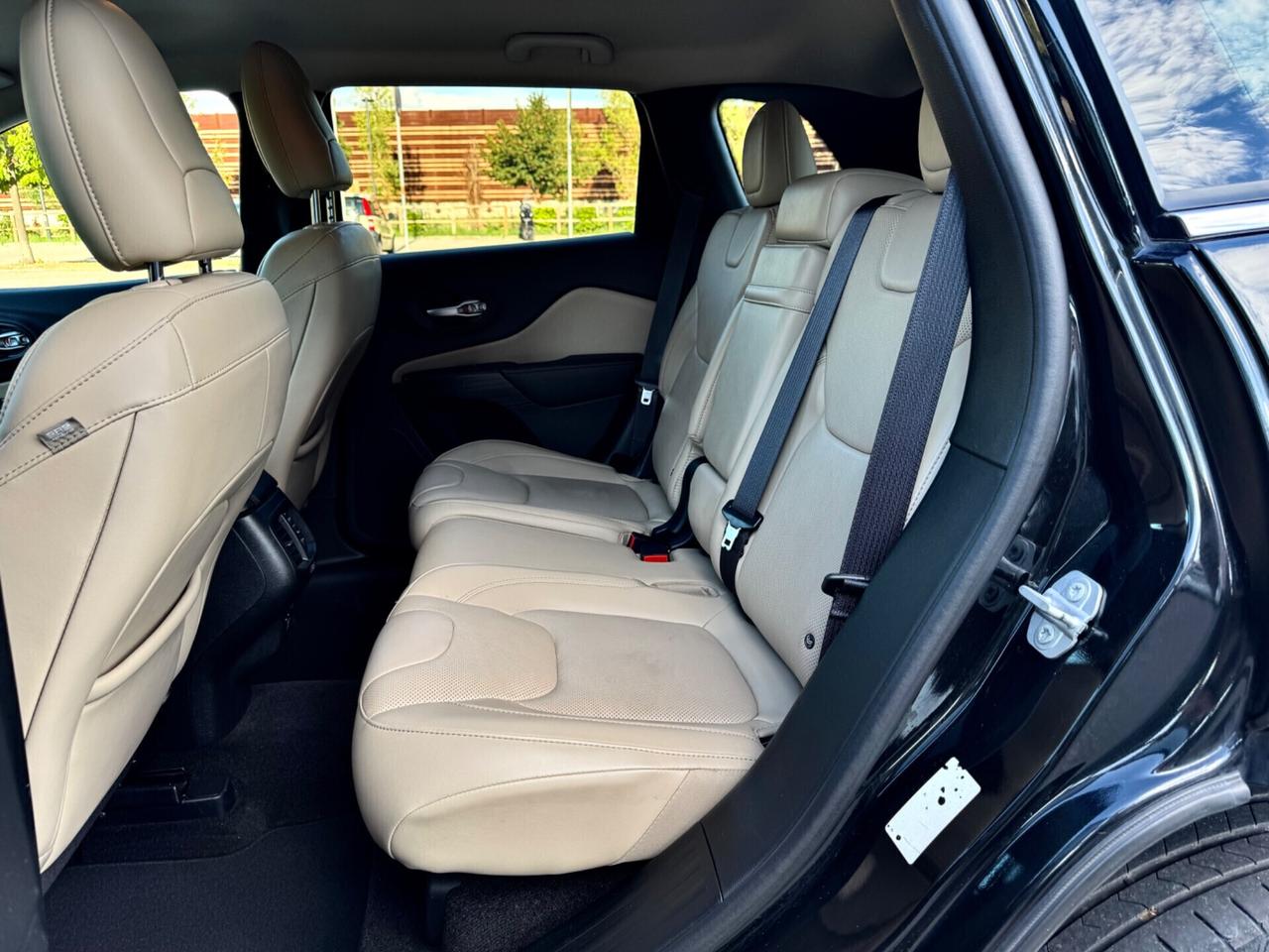 Jeep Cherokee 2.2 Mjt II 4WD Active Drive Overland 2016